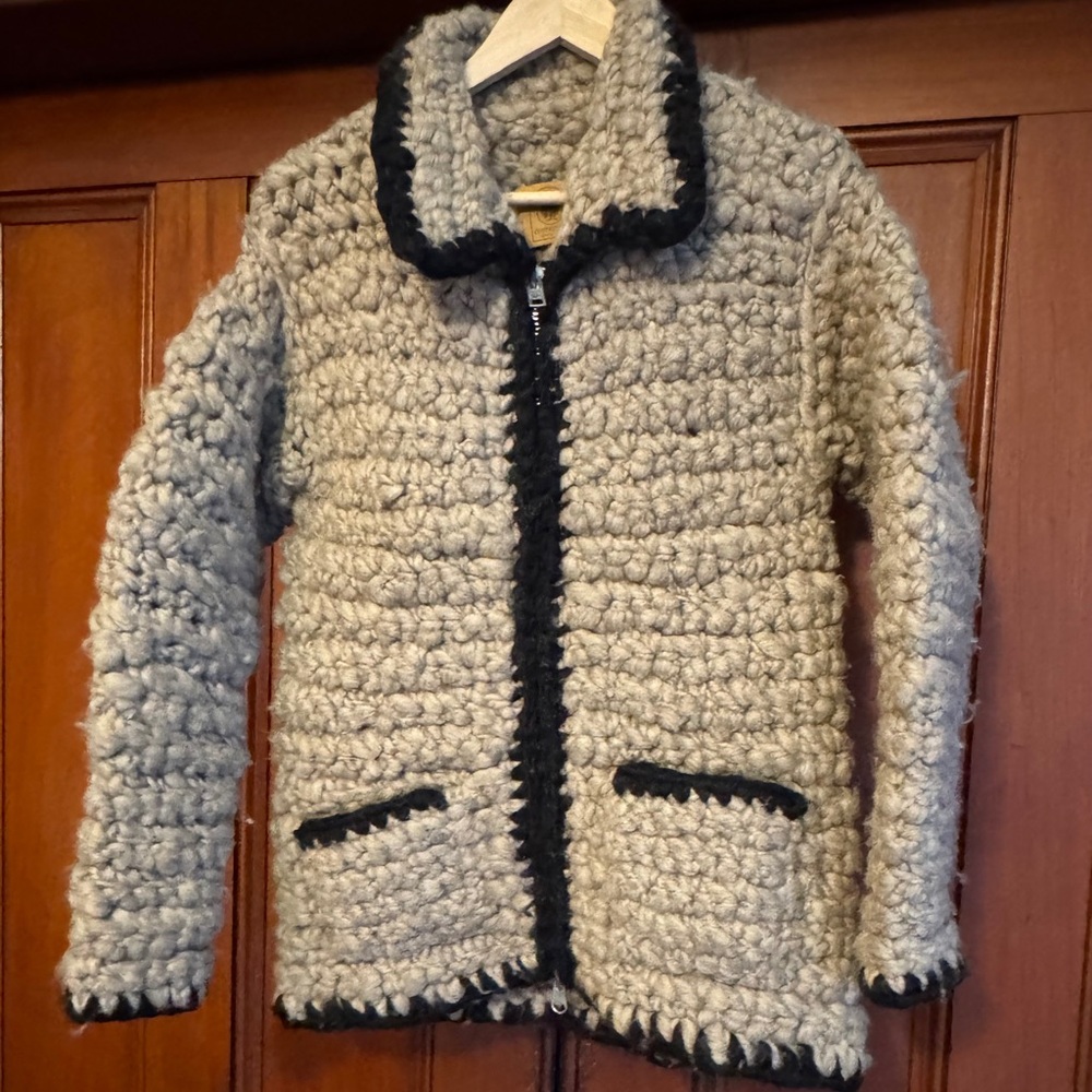 Canadian Sweater Company Heavyweight Wool Cardigan, Unlike Any Other, Size Small